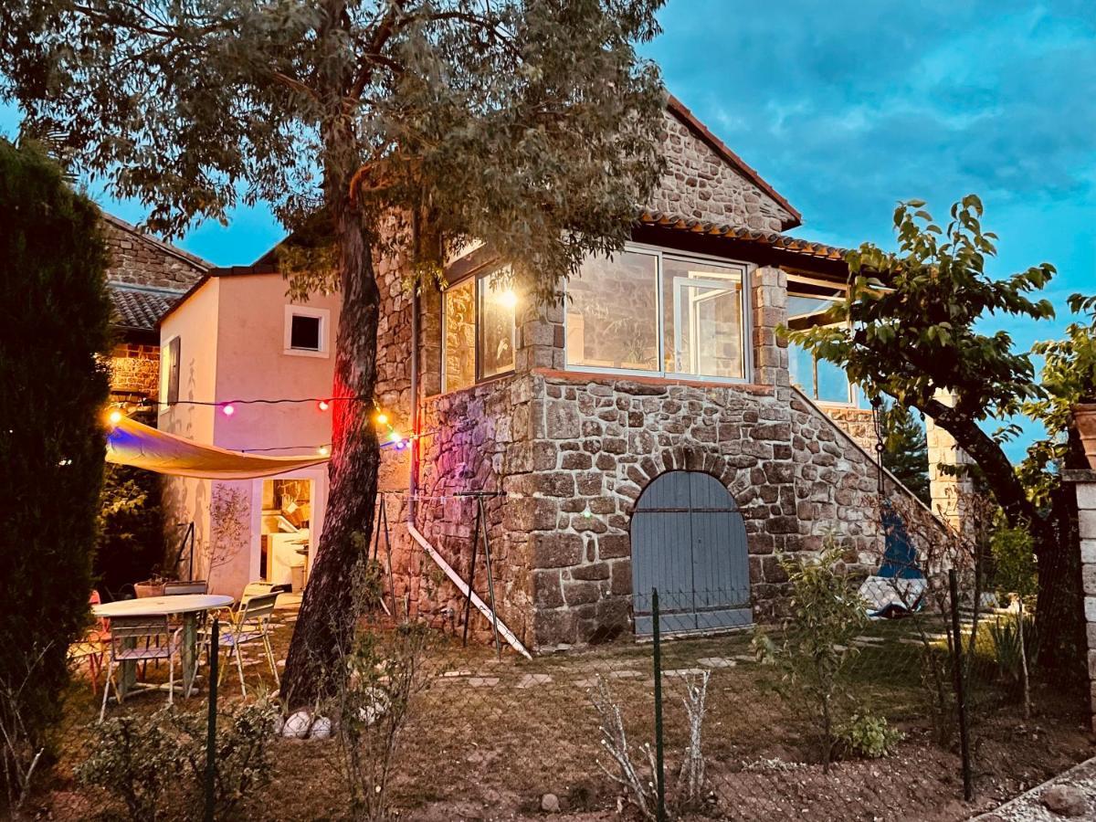 Vila Le Planzollais Planzolles Exteriér fotografie